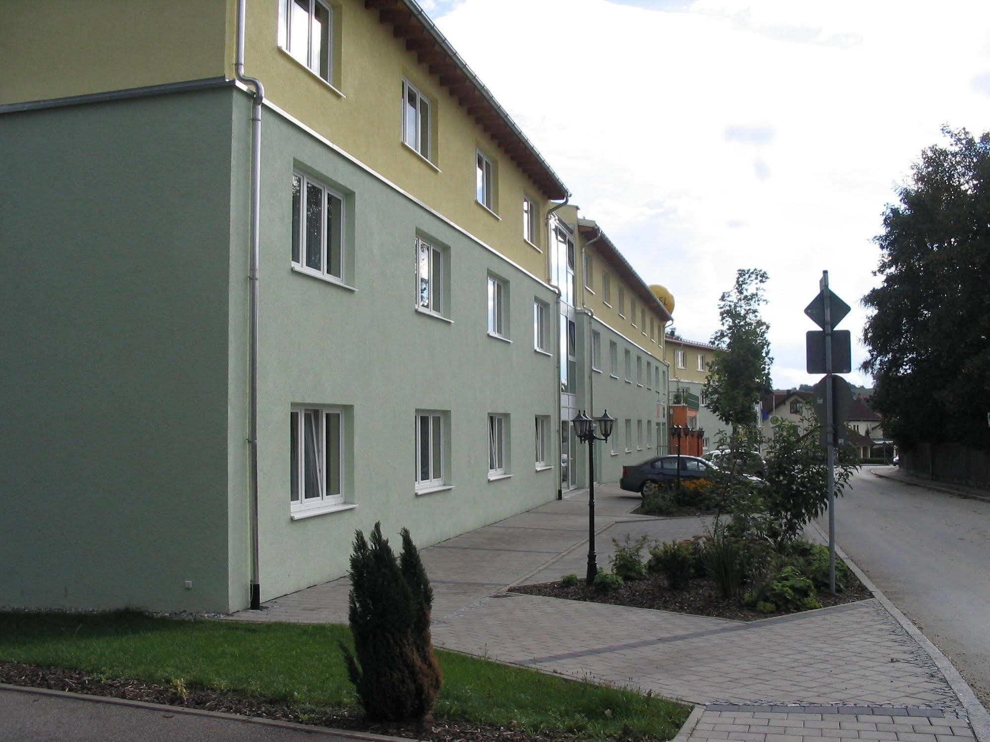 Hotel Hallertau โวล์นซาค ภายนอก รูปภาพ