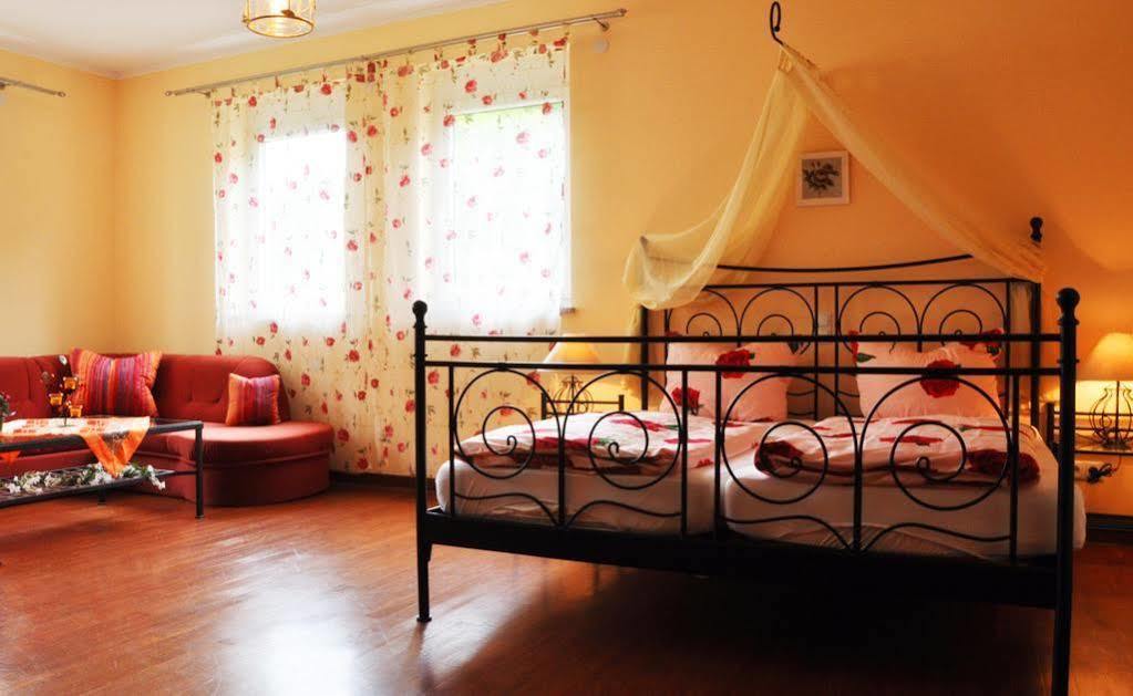 Hotel Hallertau โวล์นซาค ภายนอก รูปภาพ